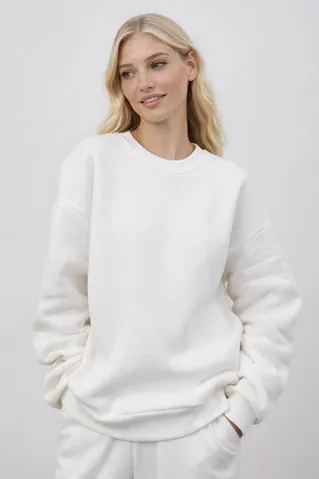 Утепленный свитшот кремового цвета