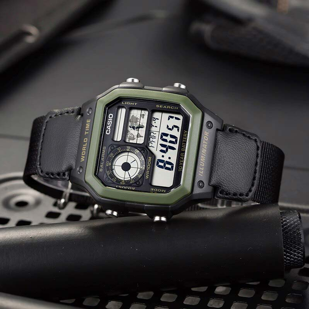 Часы Casio AE-1200WHB-1B