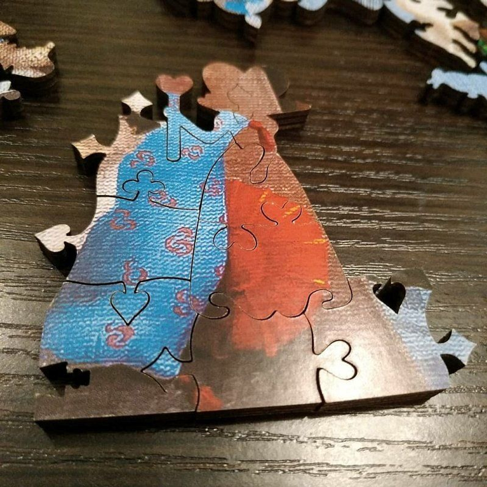 Безумное чаепитие от DAVICI - деревянный пазл из фанеры, по мотивам сказки Алиса в стране чудес. Детали разных формы. Картины написана настоящим художником.