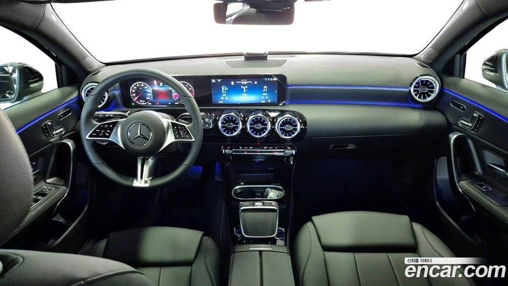 Mercedes-Benz A-Class W177 A220 Hatchback (03.2024)