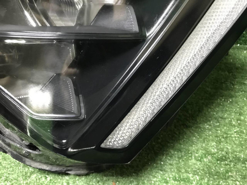 Битая Фара правая Kia Sportage 5 NQ5 (21-нв) LED