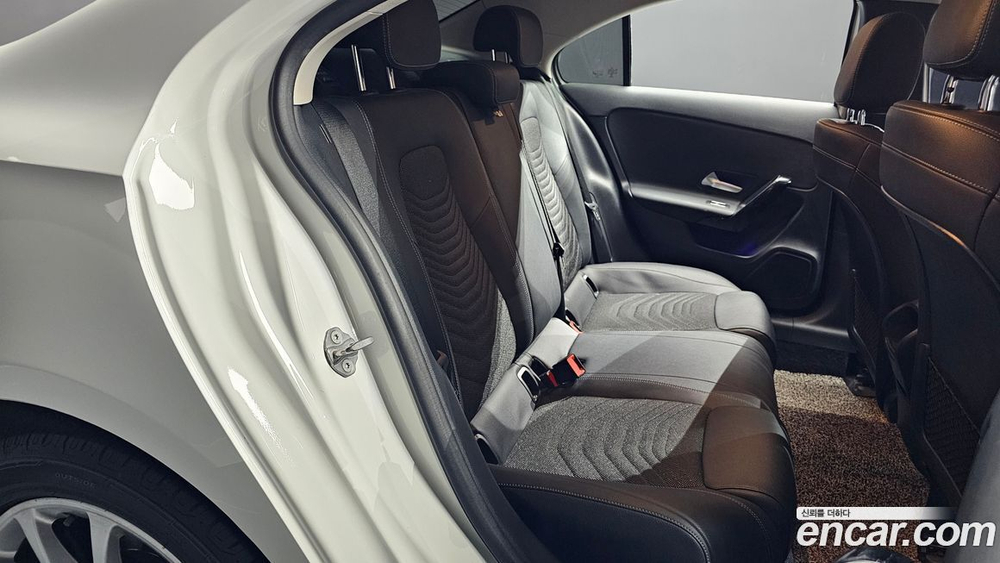 Mercedes-Benz A-Class W177 A220 Sedan (02.2020)