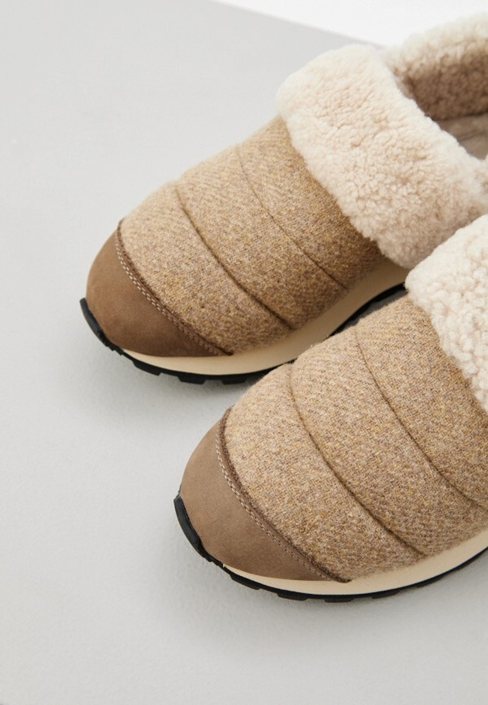 Слипоны VOILEBLANCHE OWARK SLIP бежевый