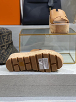 Сабо на танкетке Hermes