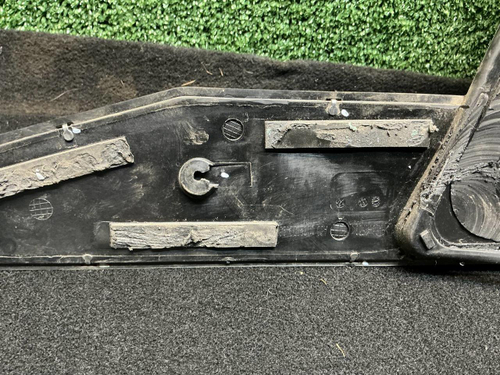 Форточка задняя левая GAC GS8 2 (2021-н.в.)