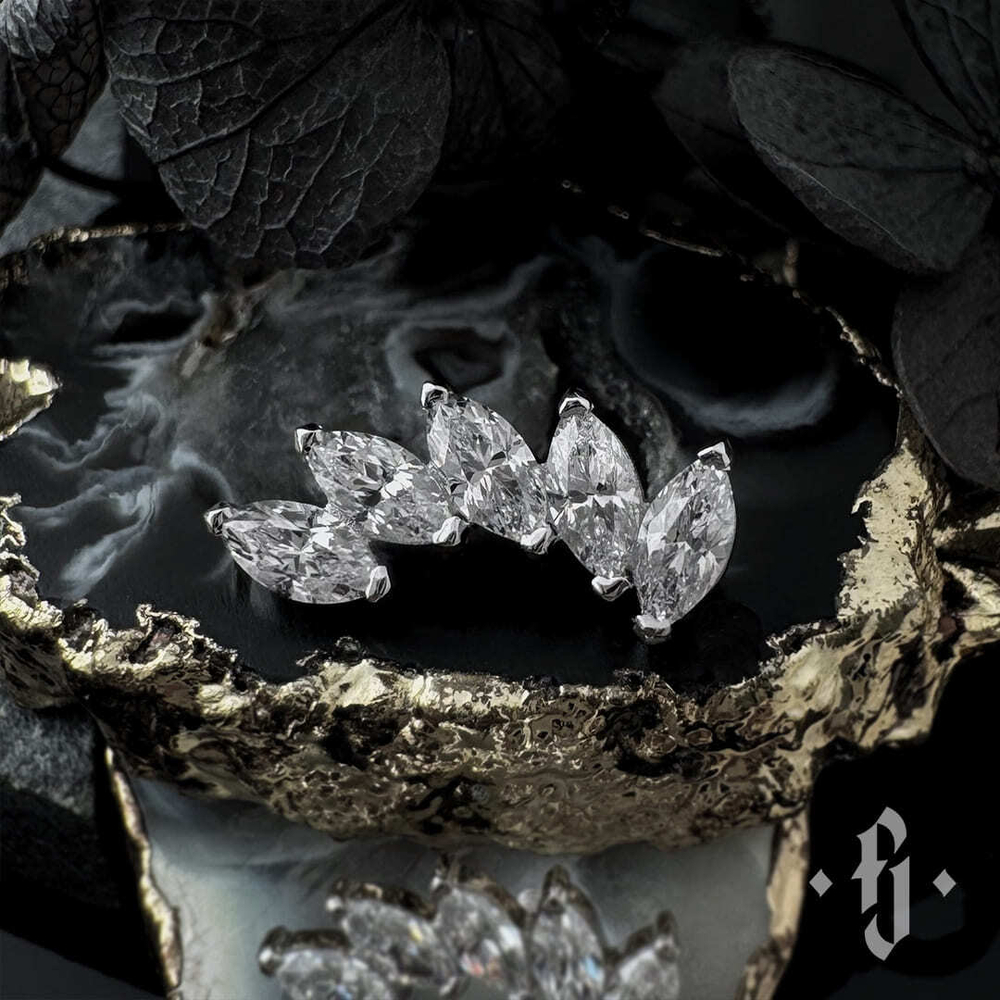 Кластер "Curv Marquise" - Белое золото - White CZ