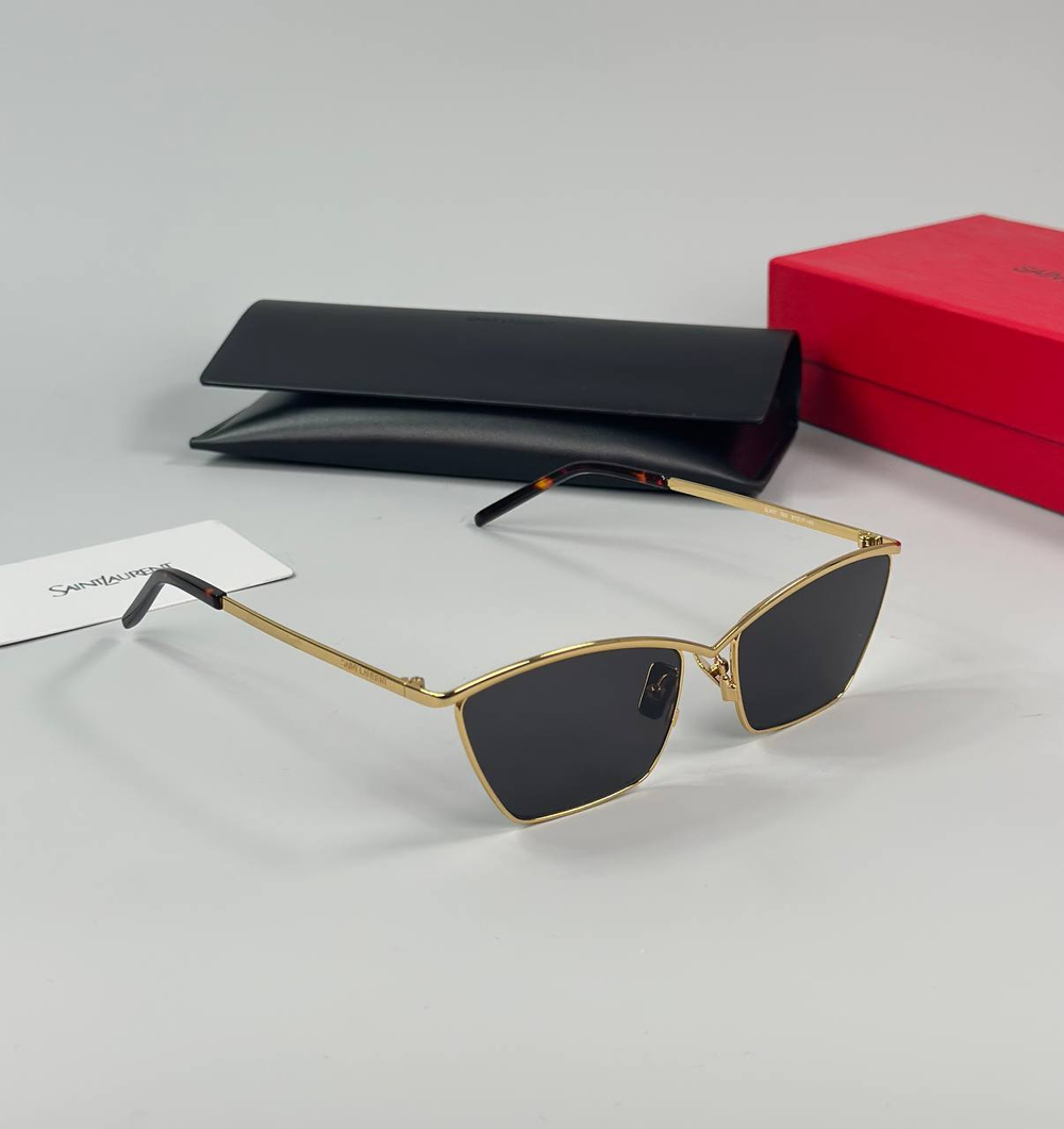 Очки Saint Laurent