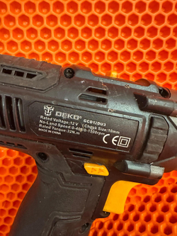 Дрель-шуруповерт  deko gcd12du3