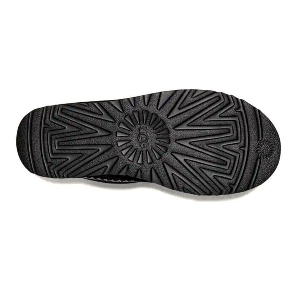 Ugg Classic Short Crescent - Black