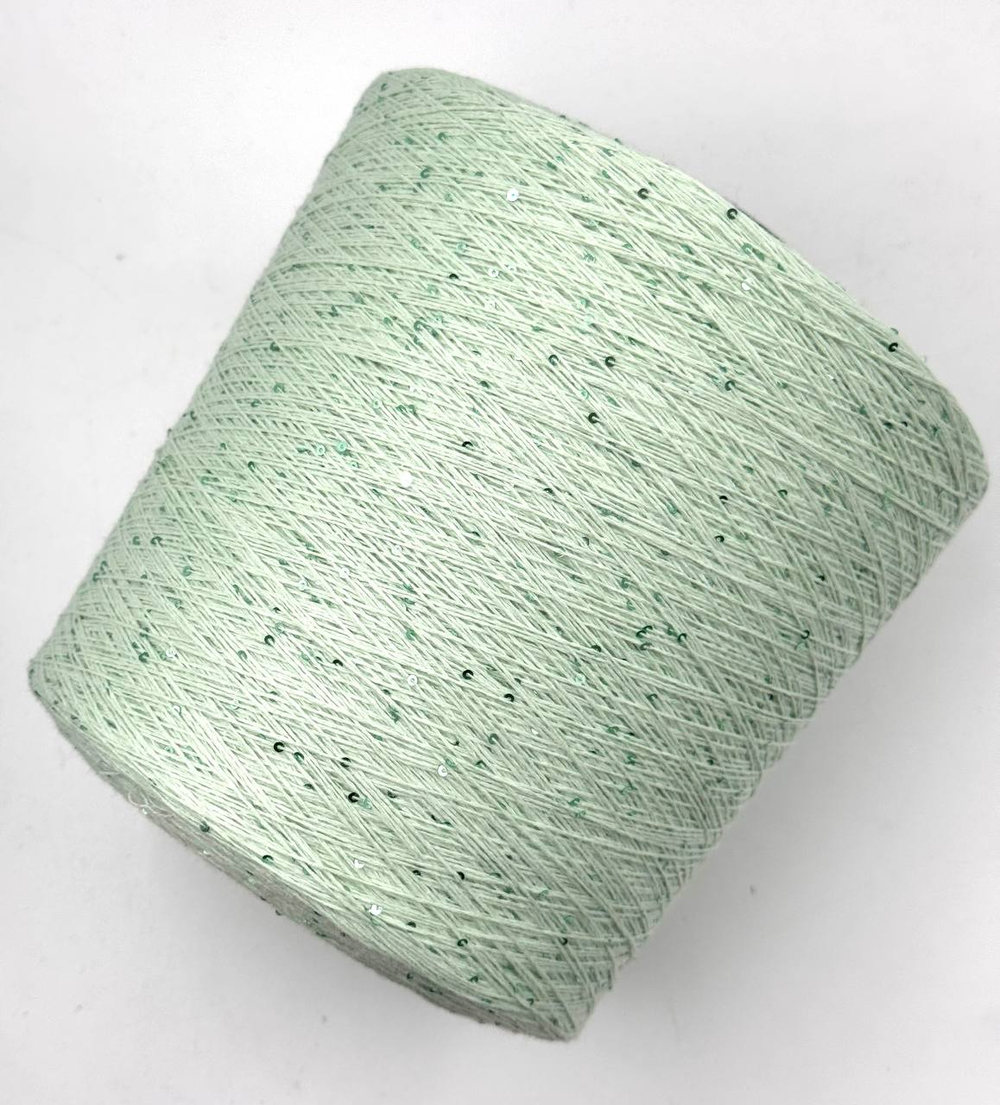 Кариаджи сток для куч. Шелк 100% + микропай 800 м в 100 г мятный