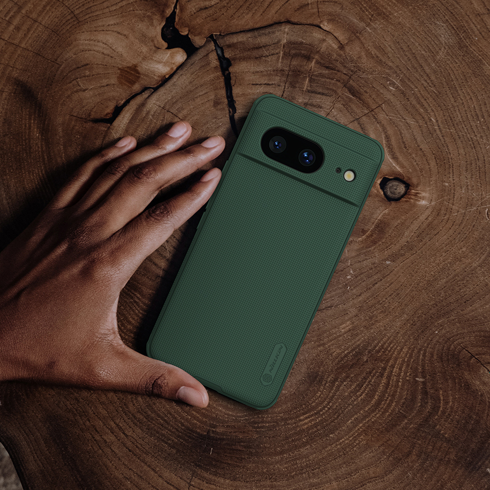 Чехол зеленого цвета (Deep Green) от Nillkin для Google Pixel 8, серия Super Frosted Shield Pro