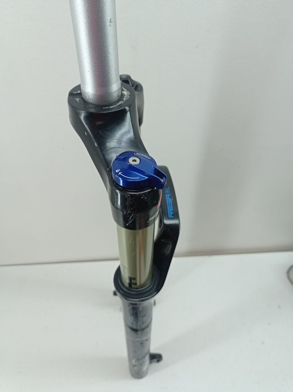 Вилка велосипеда Rockshox Reba RL 29