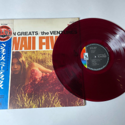 Винтажная виниловая пластинка LP The Ventures Hawaii Five-O Golden Greats (Japan 1969) (Red Wax Vinyl)