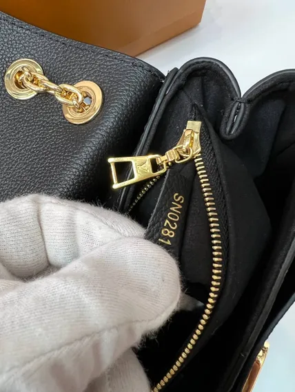 Сумка Louis Vuitton Vavin BB черный