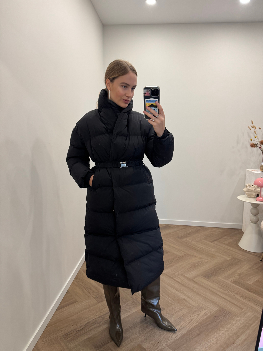 Пуховик Шерон черный