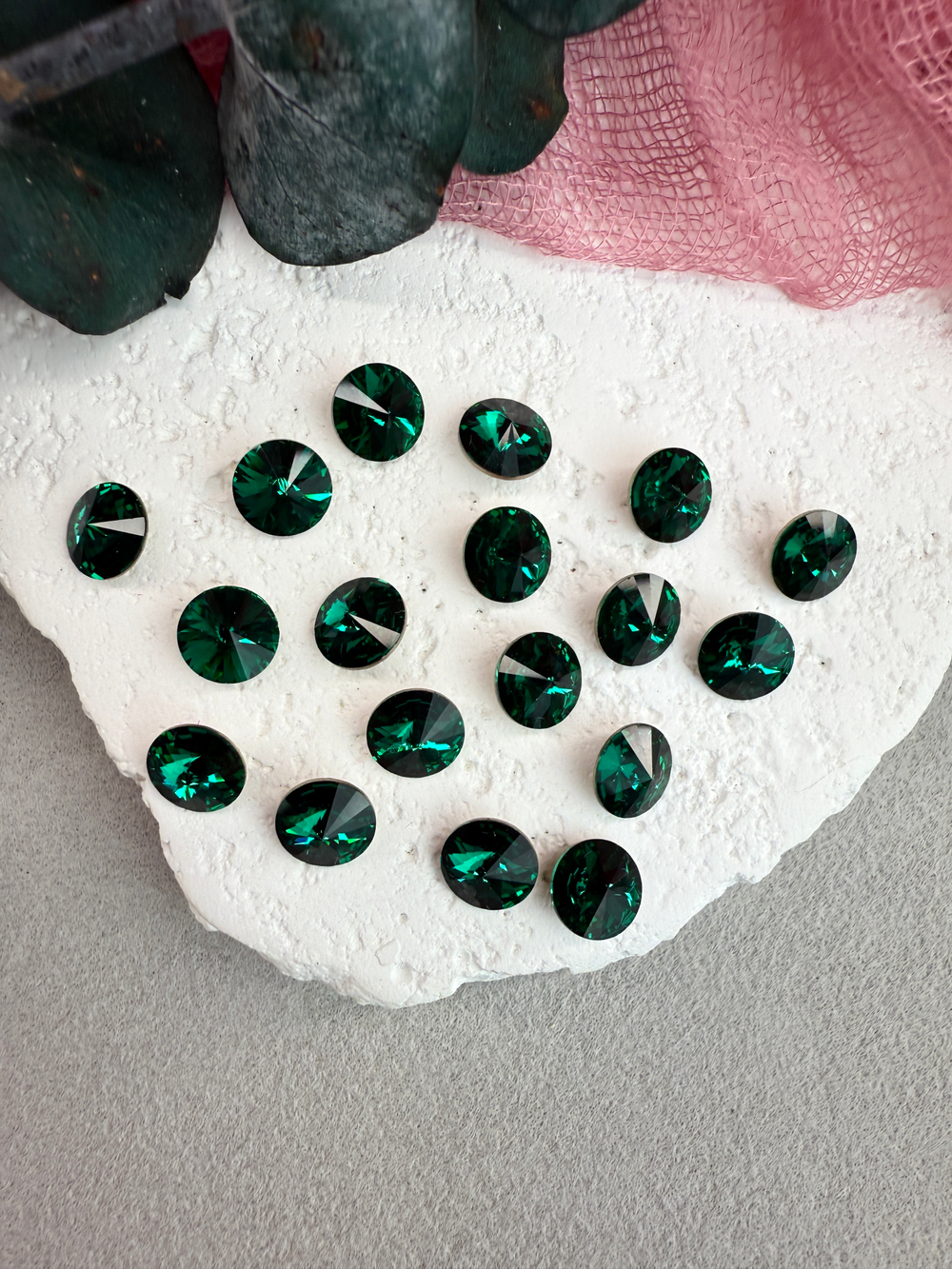 Риволь Rivoli 8 мм, Emerald
