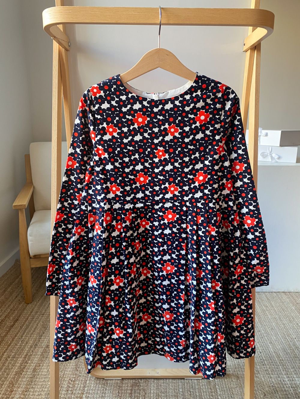 Новое платье из микровельвета Jacadi, 128