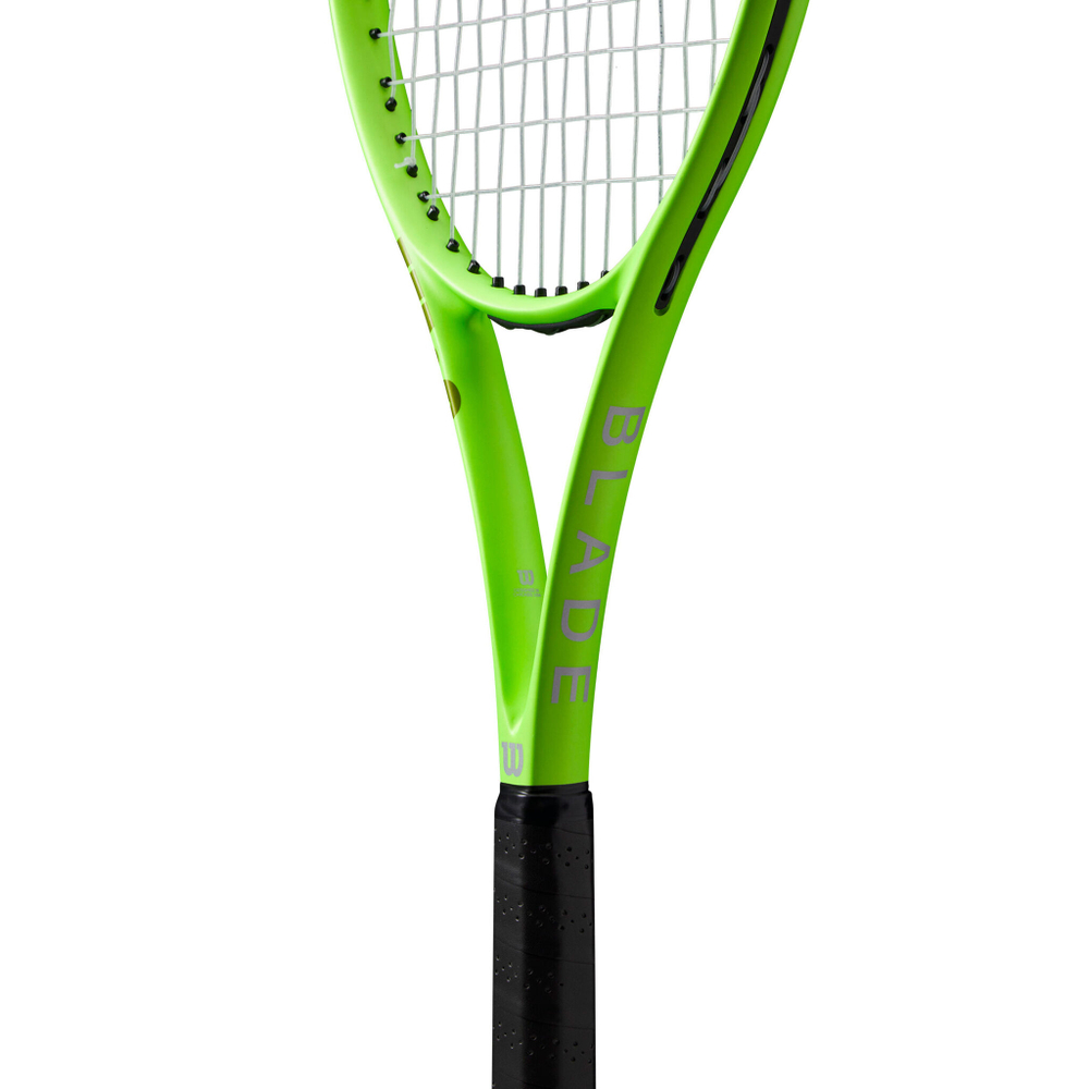 Теннисная ракетка Wilson Blade Feel RXT 105 Allround Racket