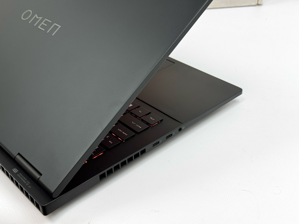 Игровой ноутбук HP OMEN i9-14900HX / RTX 4060 8GB / 16Gb / 1TB / 2.5K / 240Hz / Win11 / Русско-Английская клавиатура