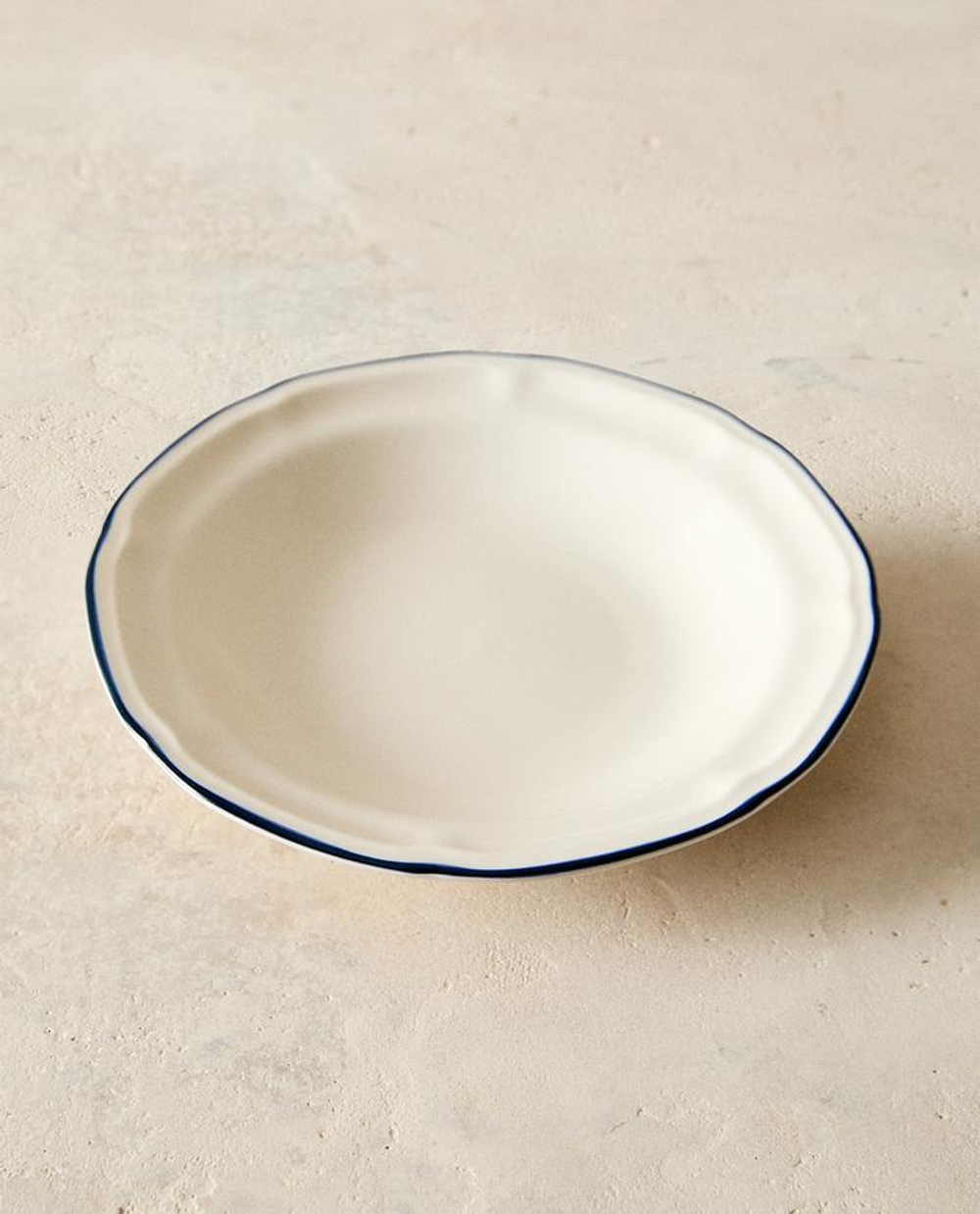 ZARA HOME ГЛУБОКАЯ СУПОВАЯ ТАРЕЛККА С КАЙМОЙ, СИНИЙ