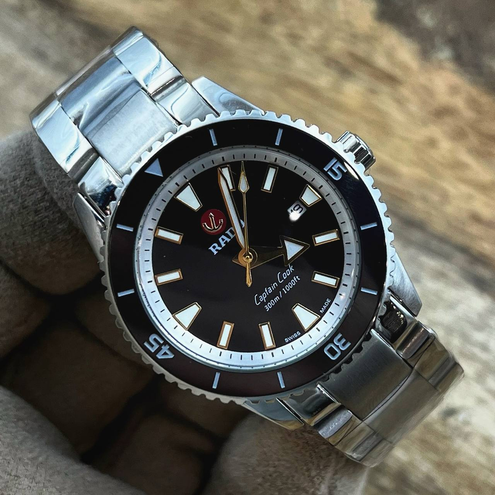 Часы Rado