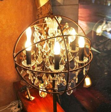 vintage chandelier 50-70 ( by Funky Vintage )