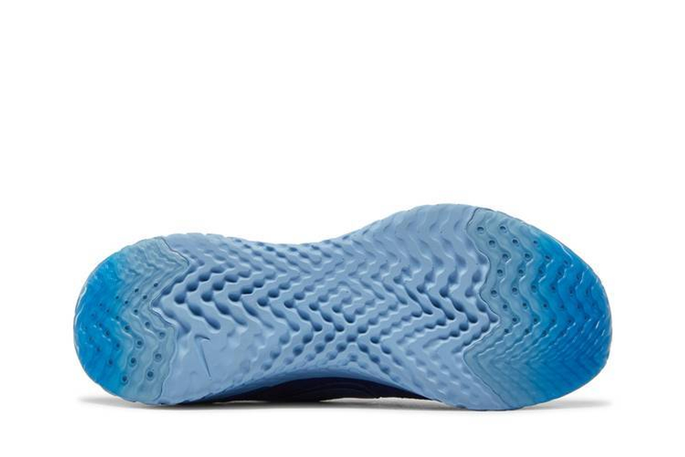 Кроссовки Nike Epic React Flyknit 2