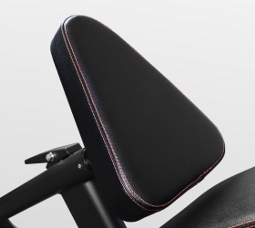 Скамья для жима наклонная Bronze Gym BR-1014