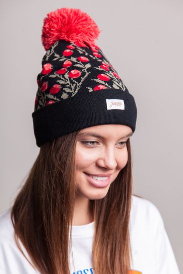 Шапка ЗАПОРОЖЕЦ Клюква Черный Black/Multi