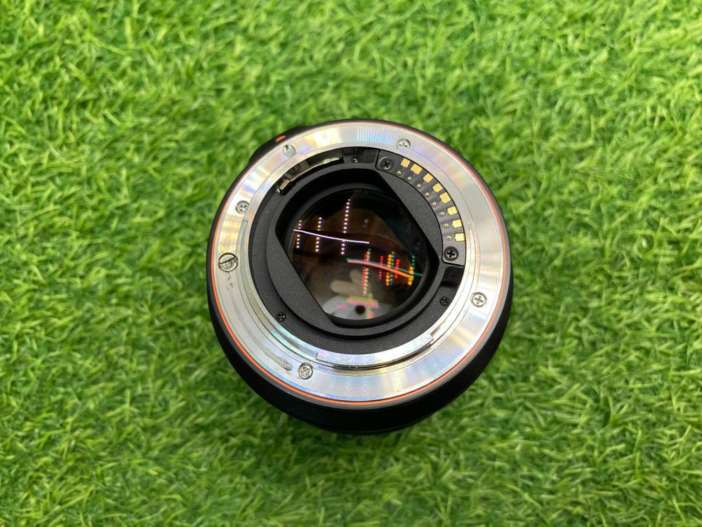Sony 100mm 2.8 Macro
