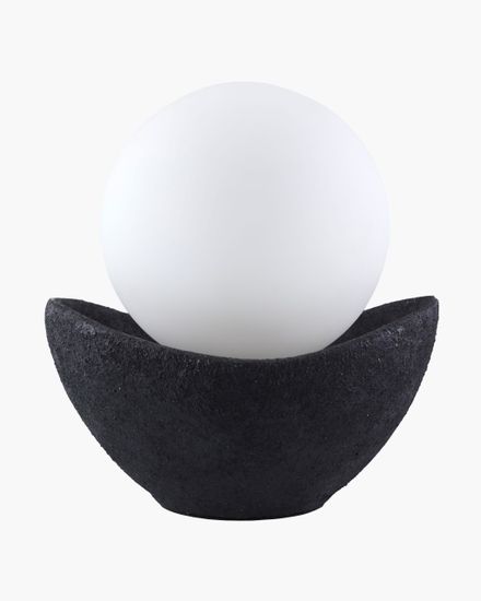 Чёрная настольная лампа “Мейперл”