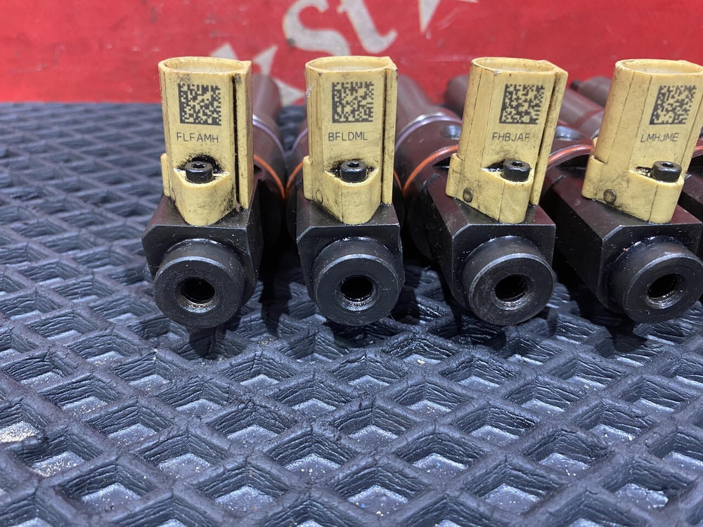 Комплект форсунок топливных 2018г