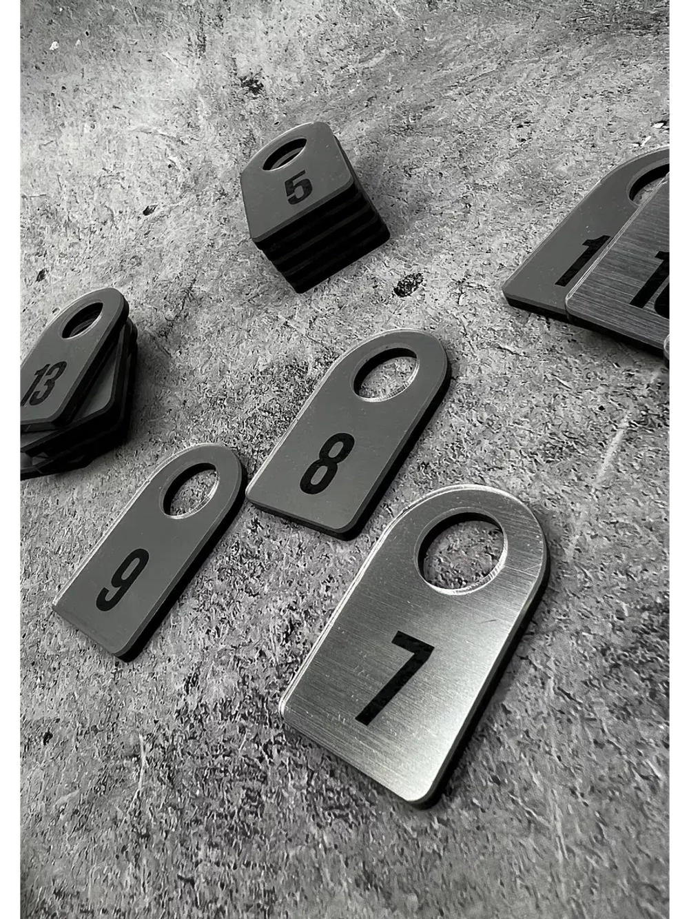 Номерки для гардероба 251-300