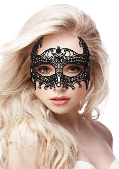 Черная кружевная маска ручной работы Empress Black Lace Mask (Цвет: черный)