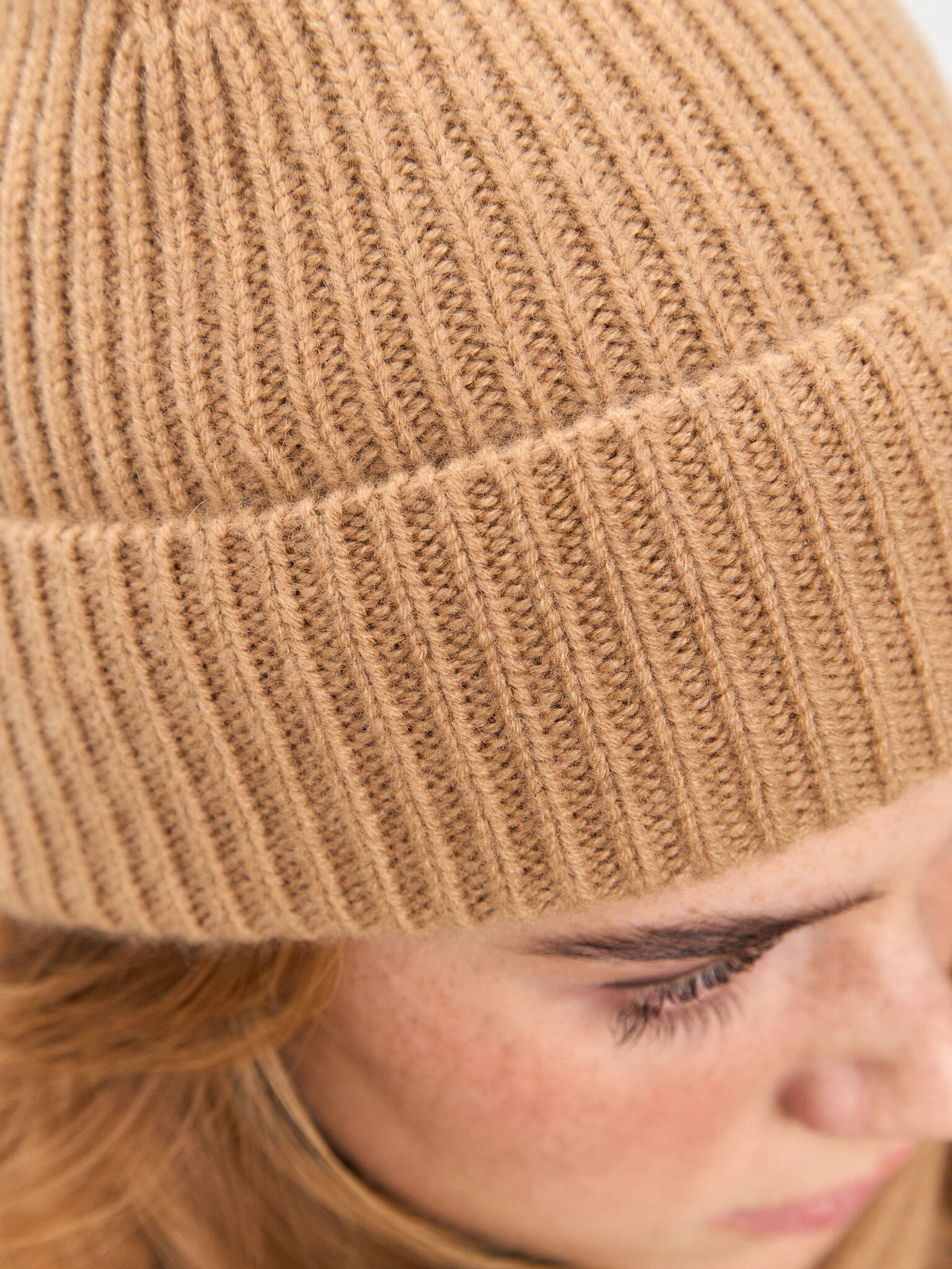 Шапка из кашемира