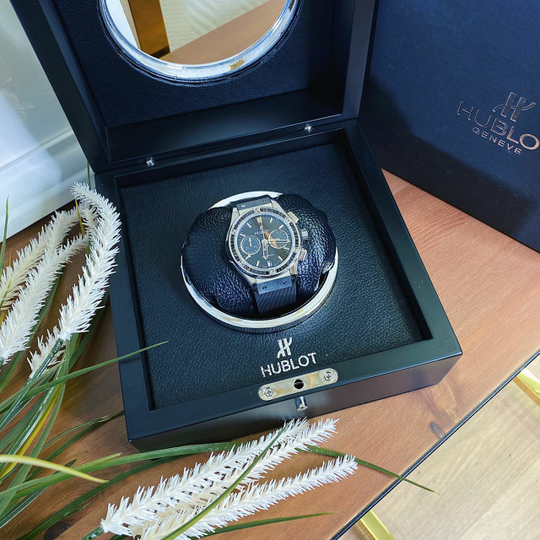 Часы наручные