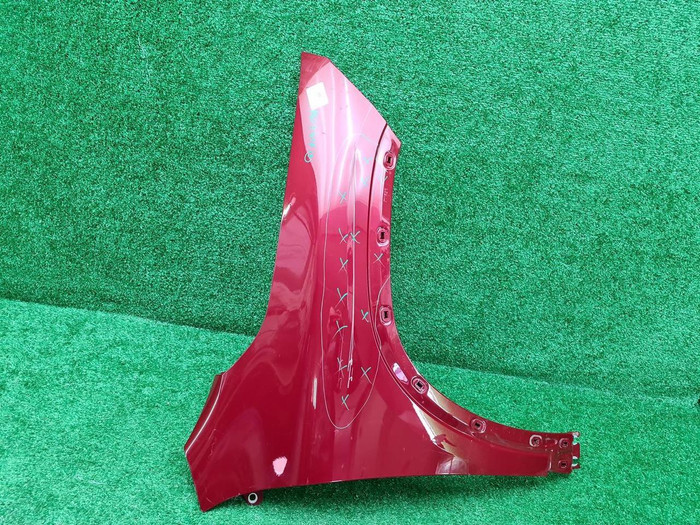 Крыло переднее правое Mercedes GLA H247 (20-нв)