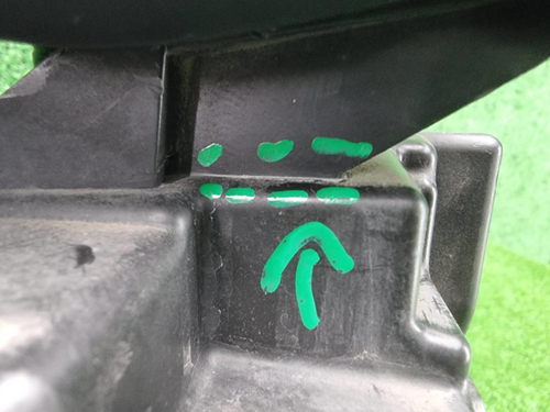 Фара правая Geely Tugella (2019-2024) LED