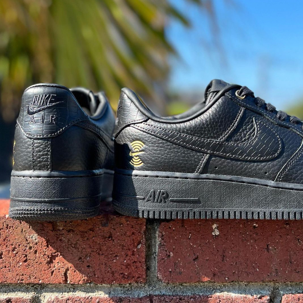 Кроссовки Nike Air Force 1 Low 07 Case