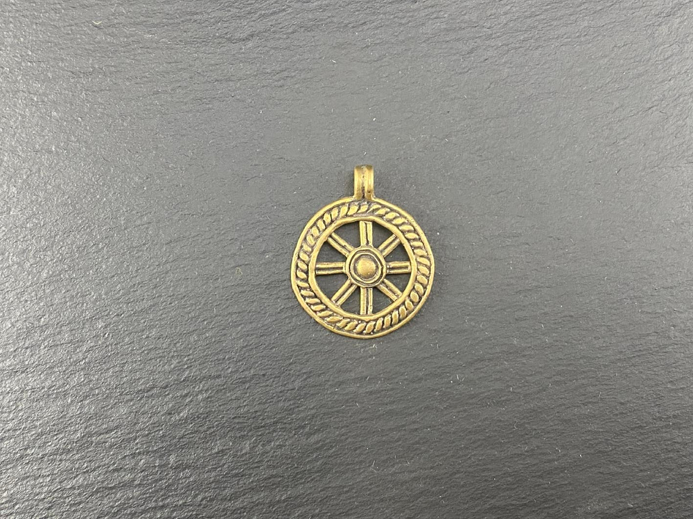 Подвеска. "Колесо". Солярный амулет. Русь 12-13 в.