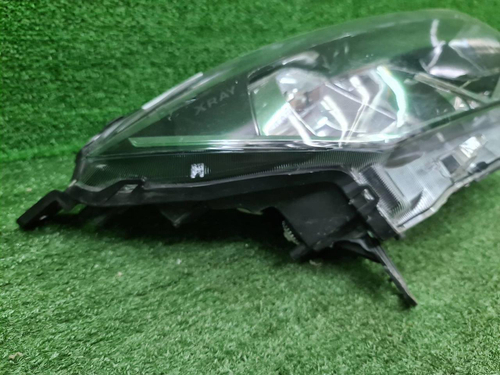 Битая Фара правая Lada X-RAY (2015-2022) галоген