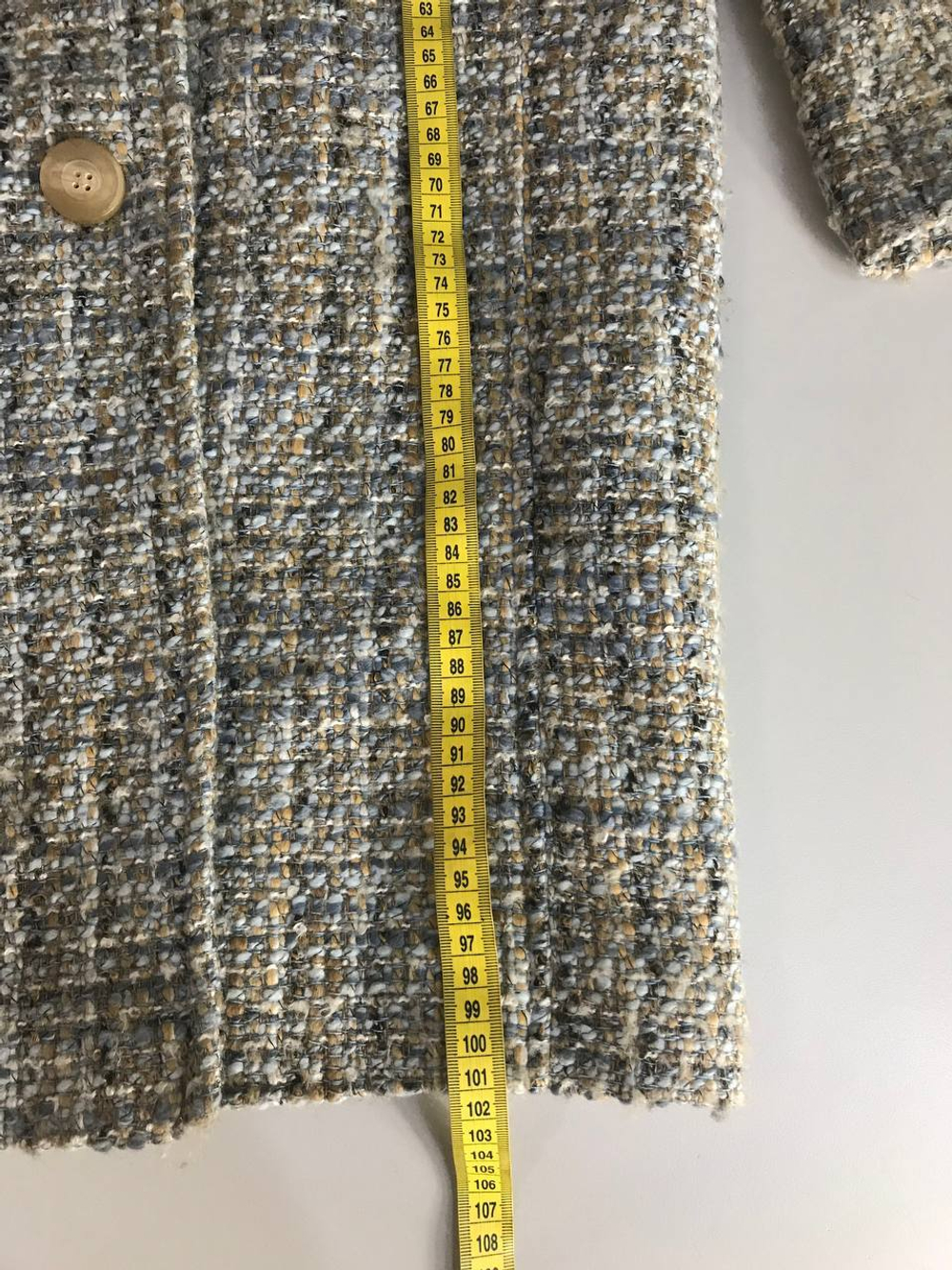 Пальто Global светлого оттенка, маркировка 42, визуально на 46/48 размер