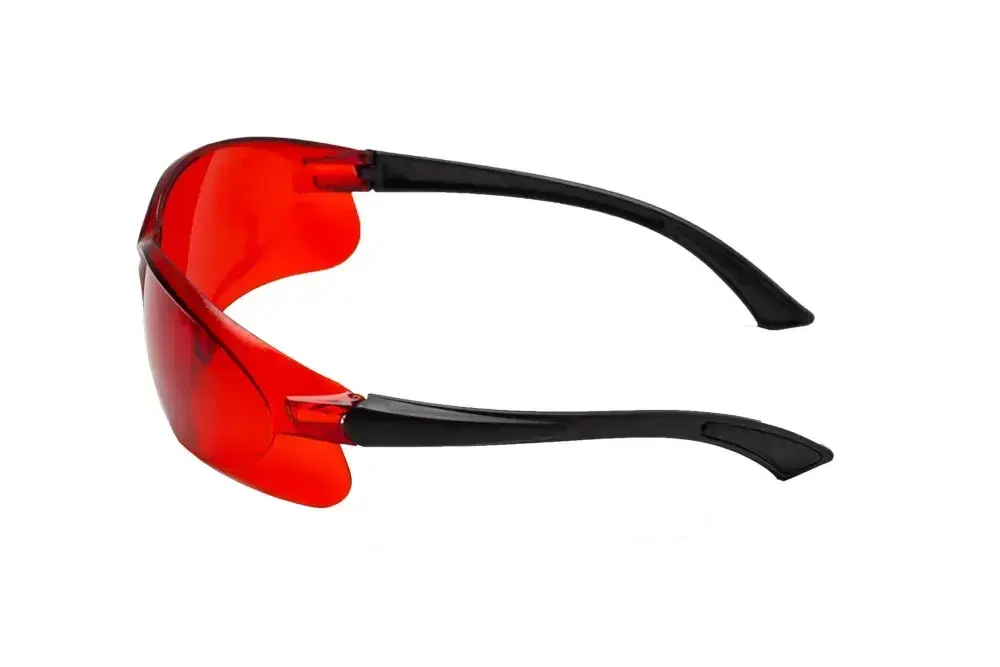 Очки лазерные для усиления видимости красного лазерного луча ADA VISOR RED Laser Glasses
