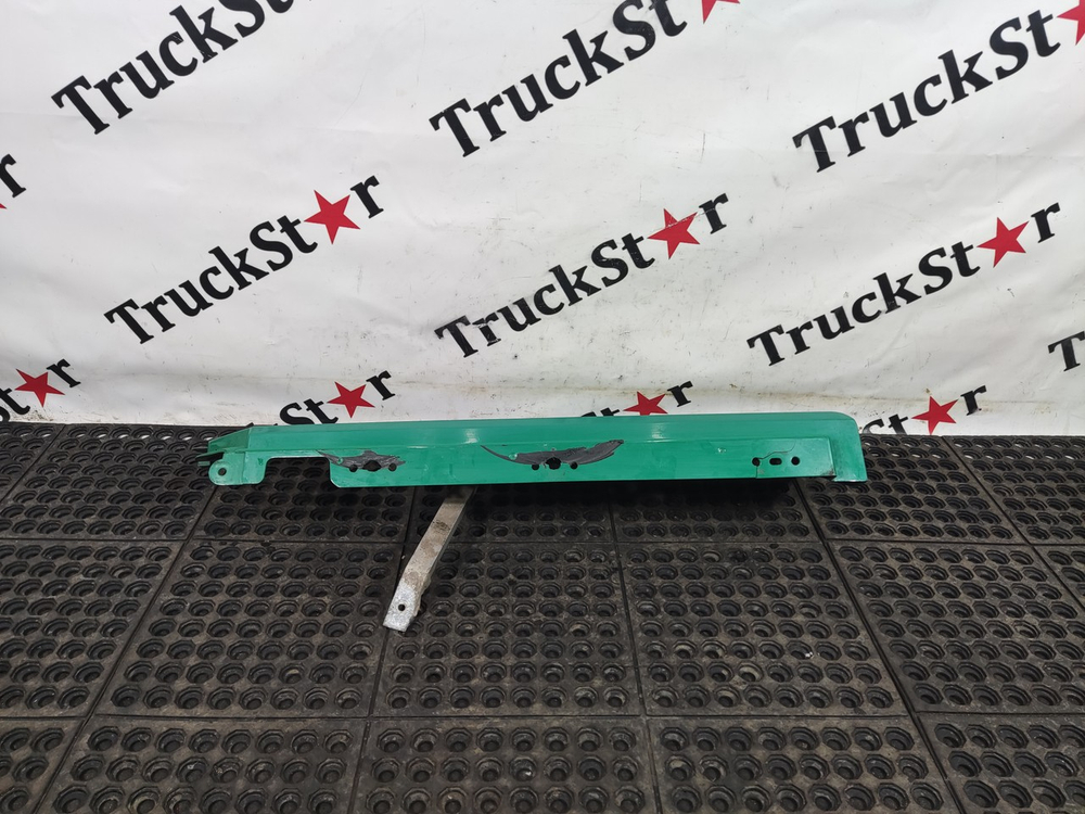 Продолжение крыла правого