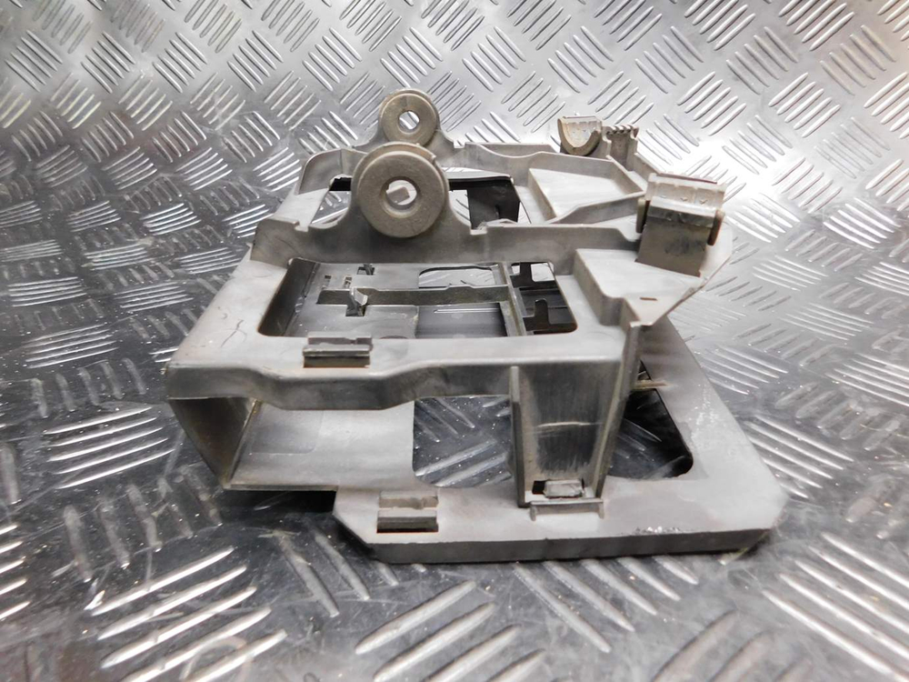 Пластик внутренний BMW R1200GS 2005 61 31 7 678 592