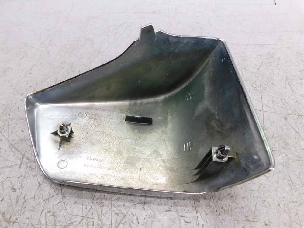 Крышка левая Honda Shadow 750 NC34 RC44 83600-MBAA-0000