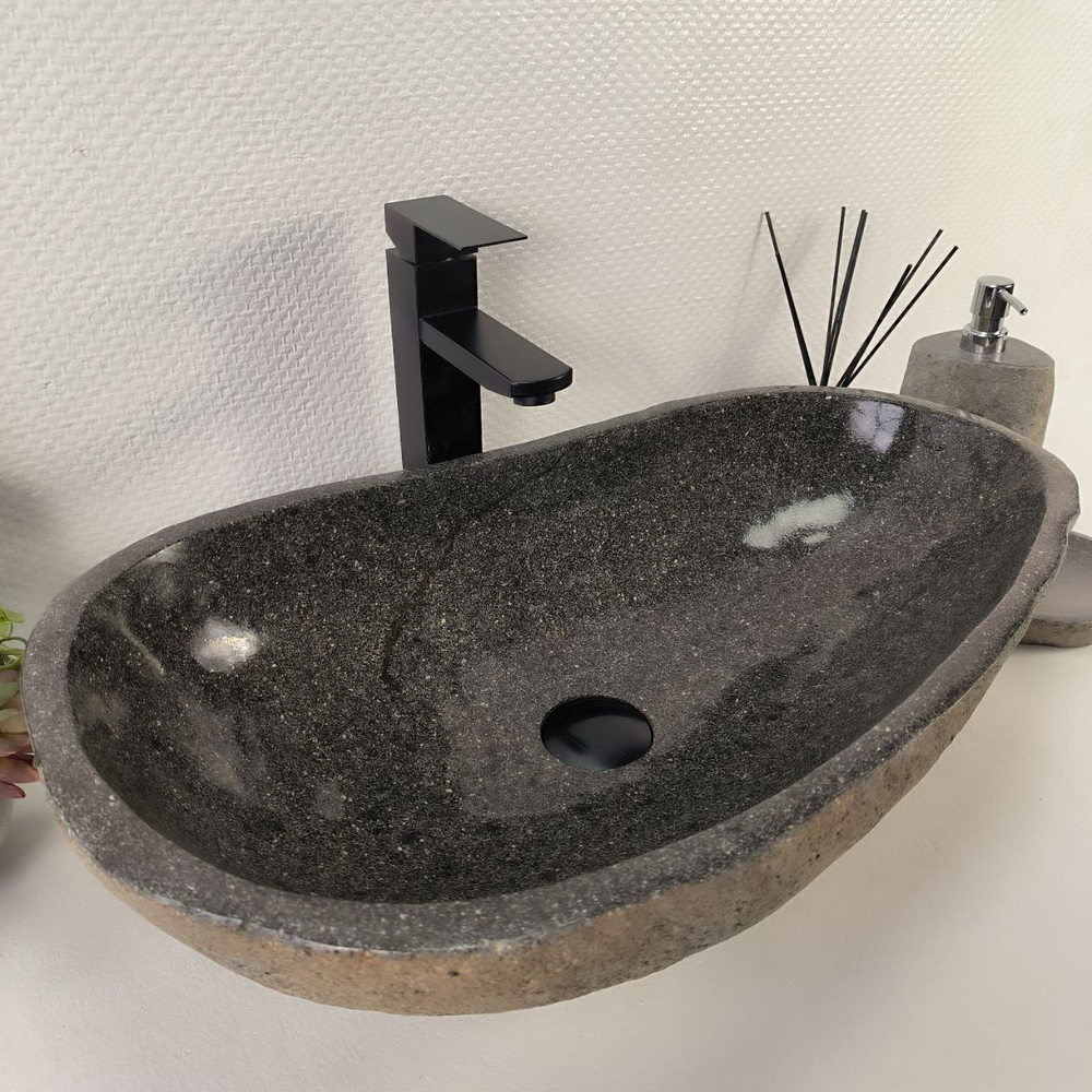 Раковина из речного камня RS-65136 61*36*15 0858