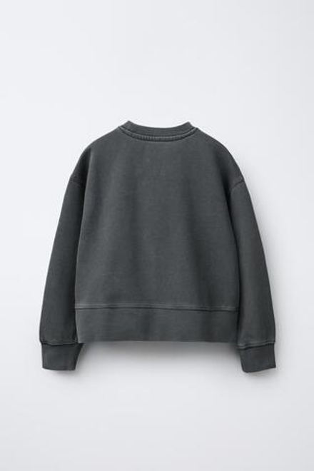 ZARA ТОЛСТОВКА С НАДПИСЬЮ И ЭФФЕКТОМ ПОТЕРТОСТИ, СЕРЫЙ