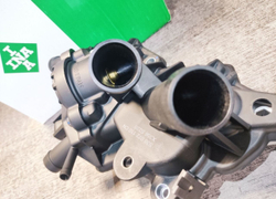 Помпа в сборе для VAG 1.4T 1.6 INA 04E121600