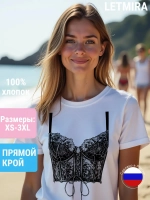 Футболка с принтом лифчик